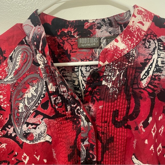 Chicos vibrant colorful button down top - Picture 9 of 14